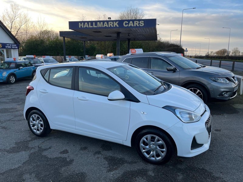 HYUNDAI I10