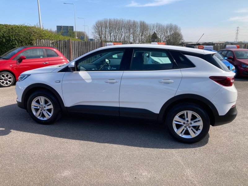 VAUXHALL GRANDLAND X